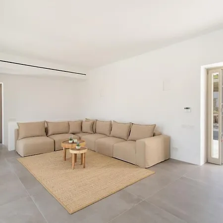 Anelya Villa